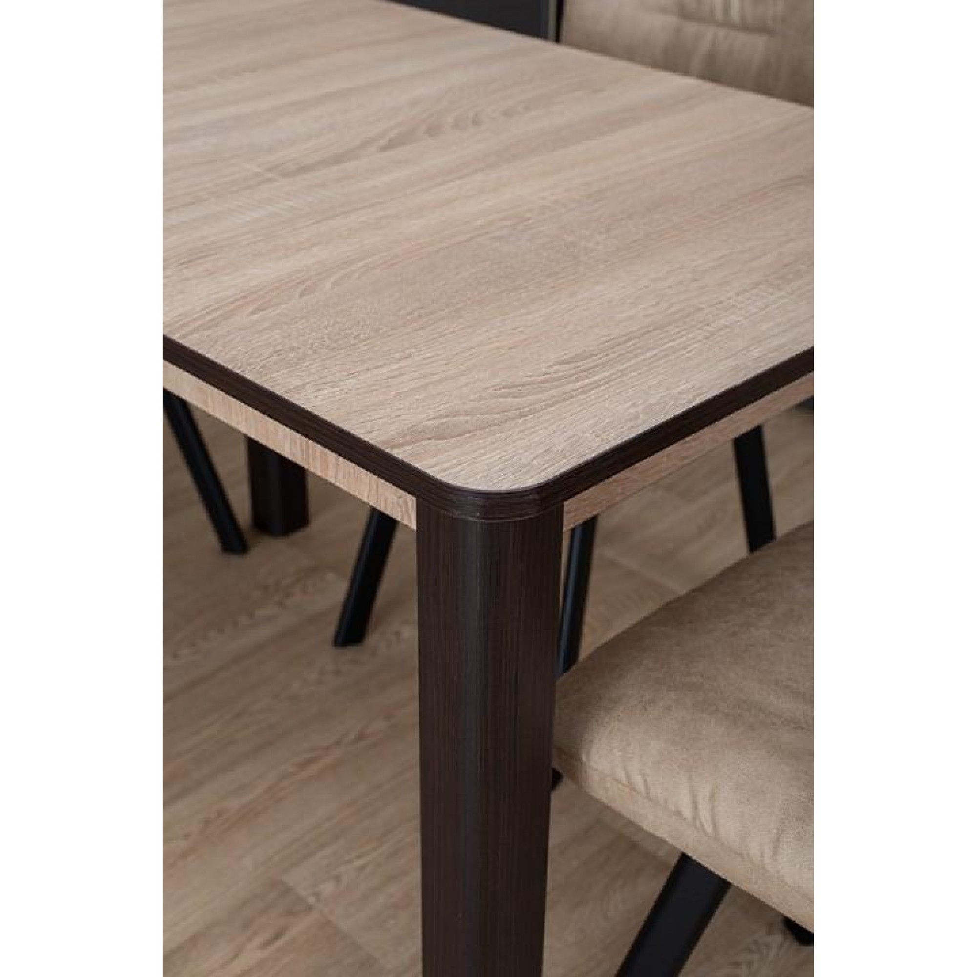 Стол обеденный Альфа ПР ЛДСП древесина коричневая светлая орех DOM_Alfa_PR_OS_04_VN