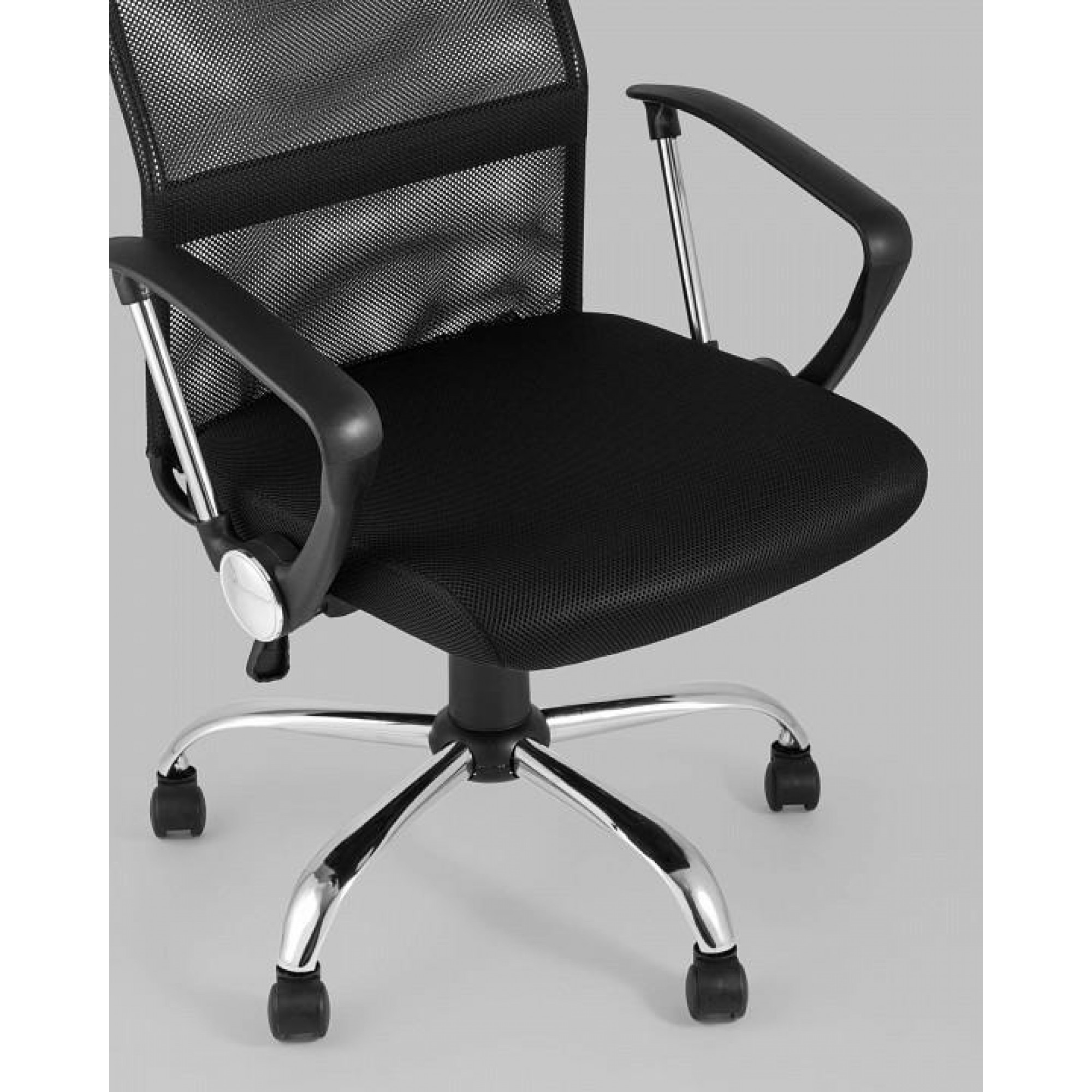 Кресло компьютерное Topchairs Benefit    SGR_D-200_black