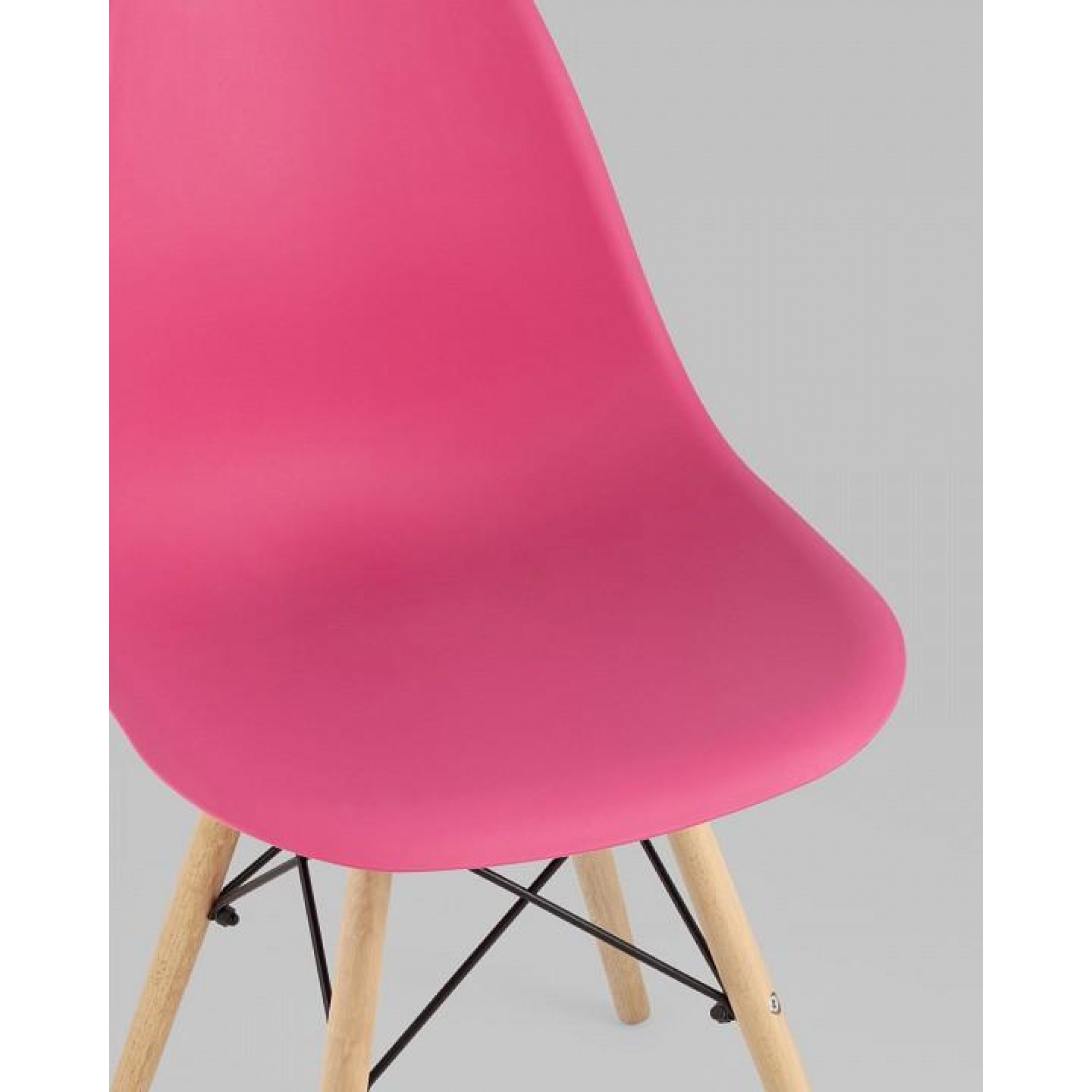 Набор из 4 стульев Eames    SGR_Y801-magenta-X4